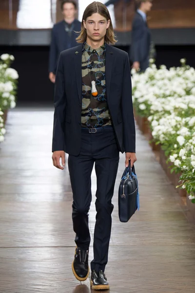 Look 6